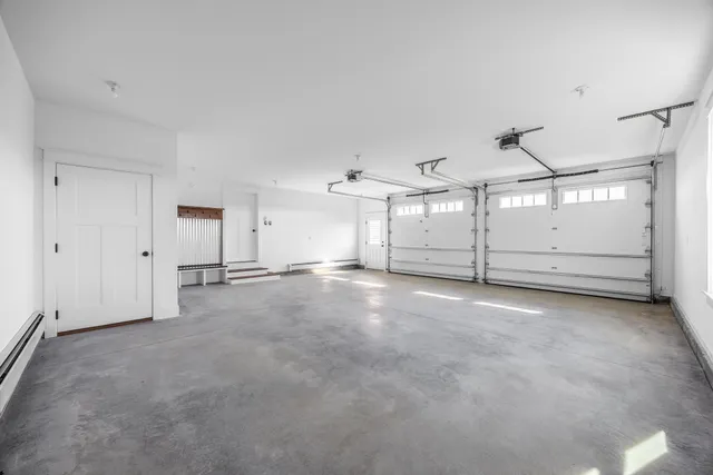 $679,000 | 106 Amberside Drive, Hermon, ME 04401