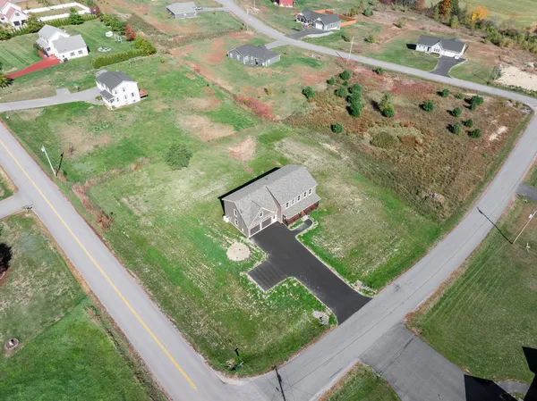 $679,000 | 106 Amberside Drive, Hermon, ME 04401