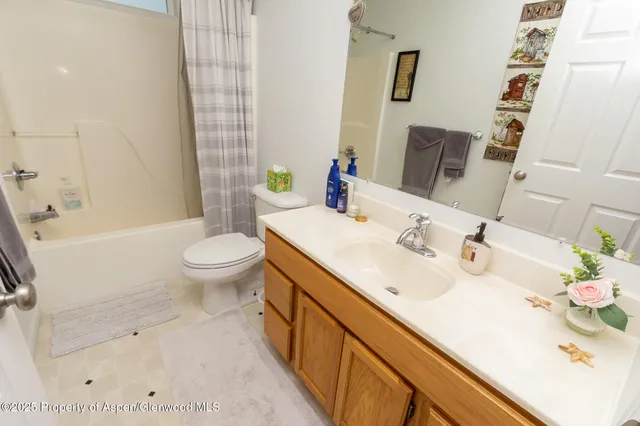 a view of a house with outdoor space