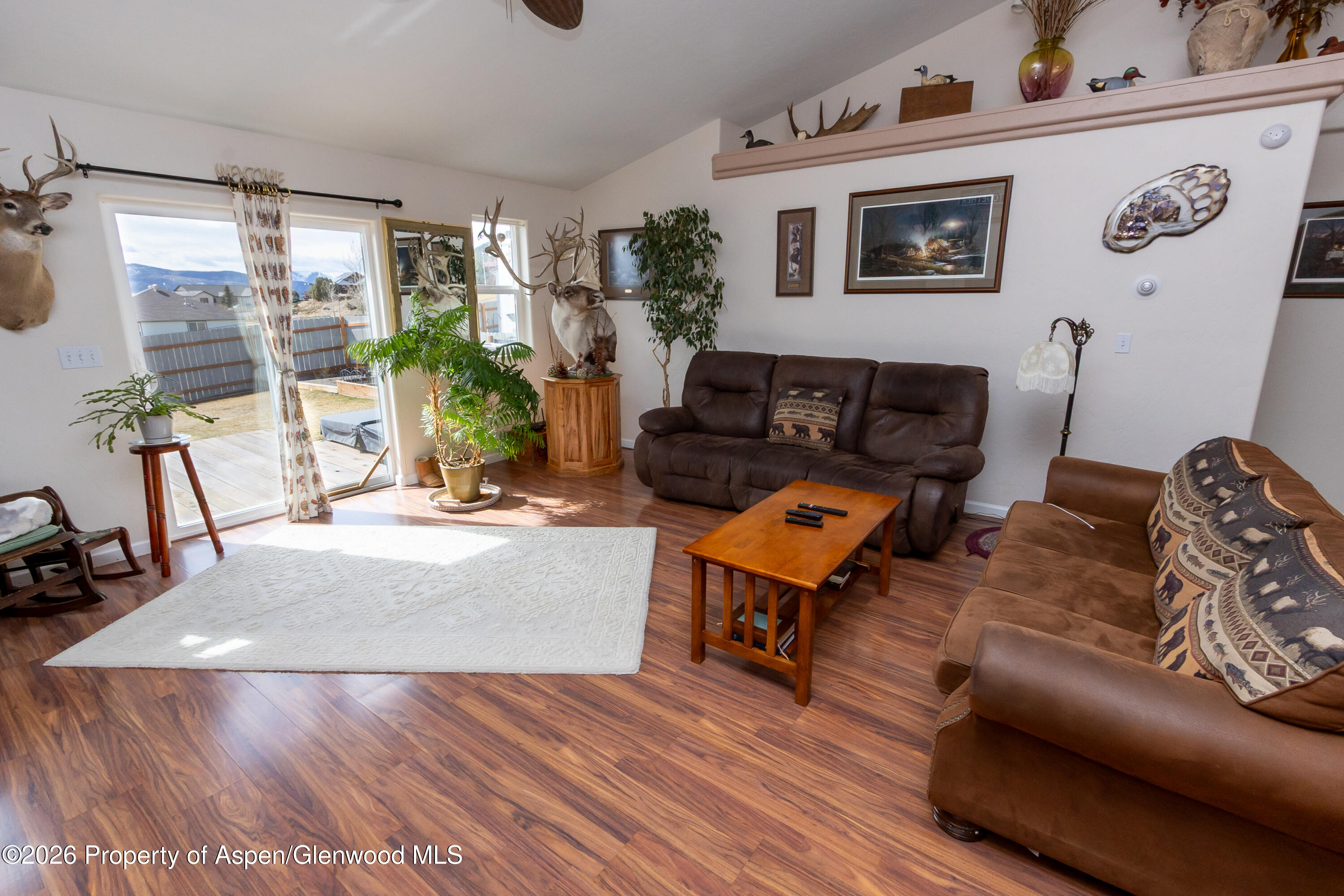 1394 Ridge Road Meeker, CO 81641 - Photo 3 of 39 531A4729