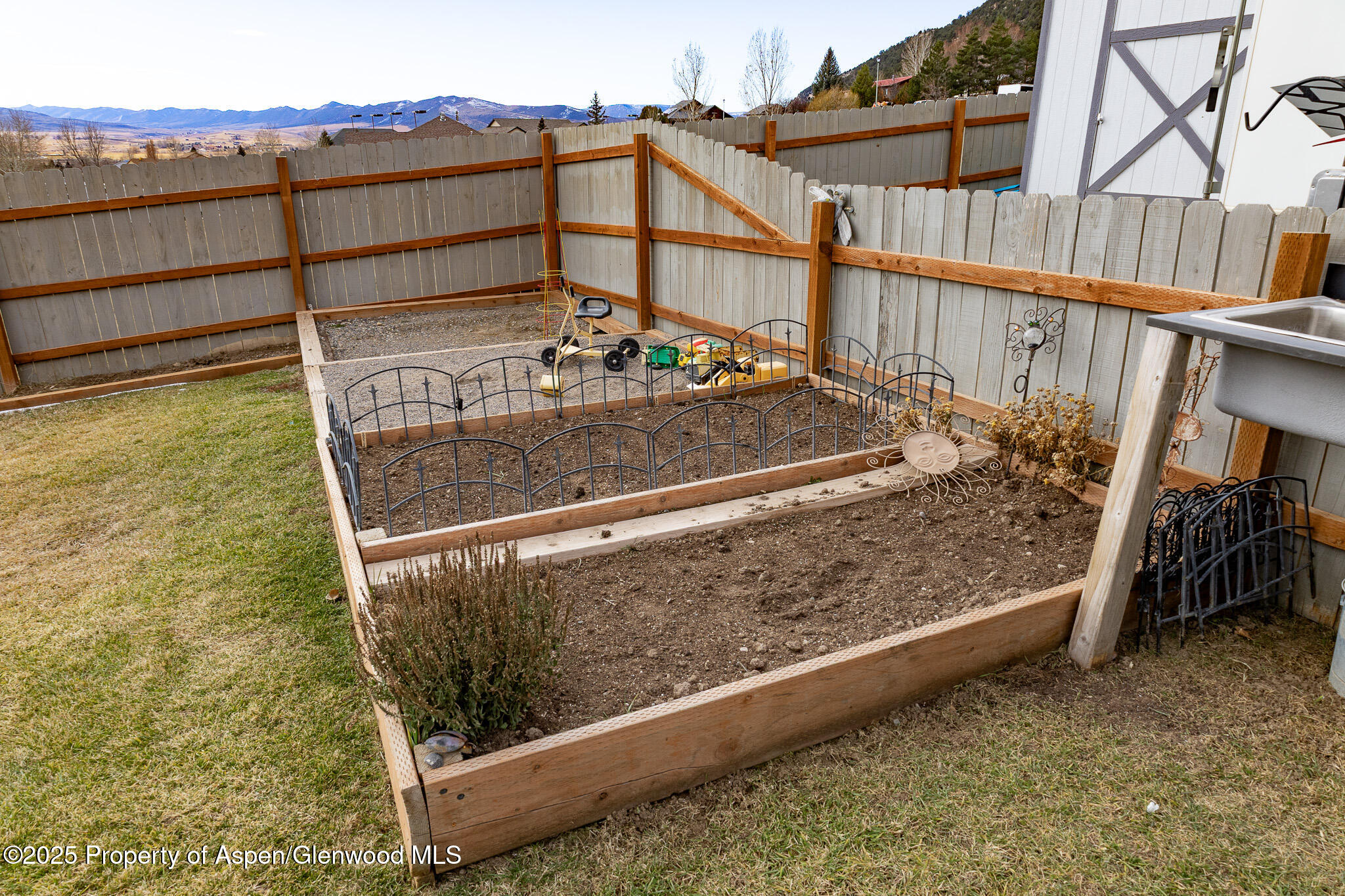 1394 Ridge Road Meeker, CO 81641 - Photo 35 of 39 531A2744