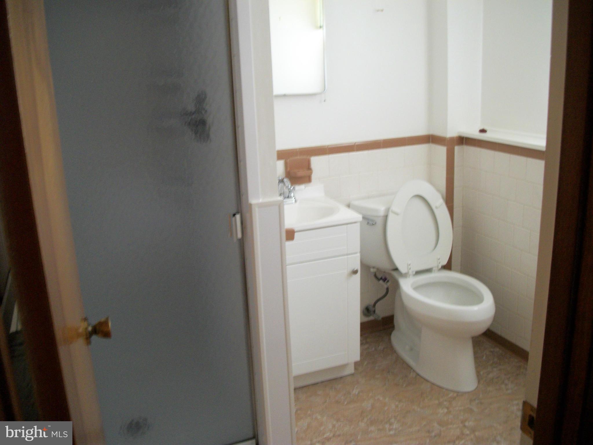 2605 Fallston Road Fallston, MD 21047 - Photo 14 of 20 Bath