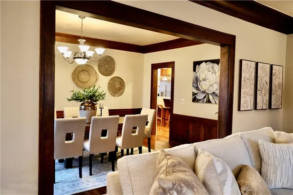 $1,850,000 | 801 West 56th Street, Kansas City, MO 64113