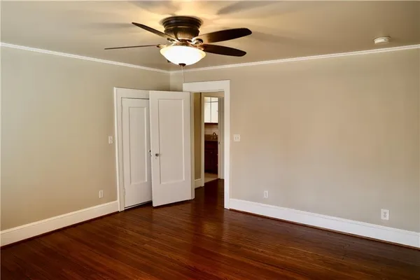 $1,850,000 | 801 West 56th Street, Kansas City, MO 64113