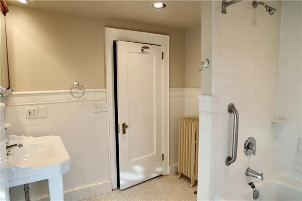 $1,850,000 | 801 West 56th Street, Kansas City, MO 64113