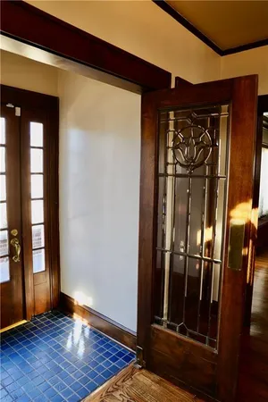 $1,850,000 | 801 West 56th Street, Kansas City, MO 64113