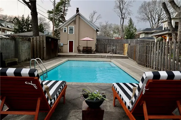 $1,850,000 | 801 West 56th Street, Kansas City, MO 64113