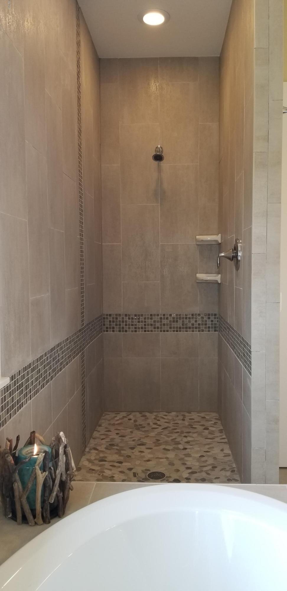 34790 Lahaina Loop Road Pacific City, OR 97135 - Photo 24 of 30 Master Bath Shower