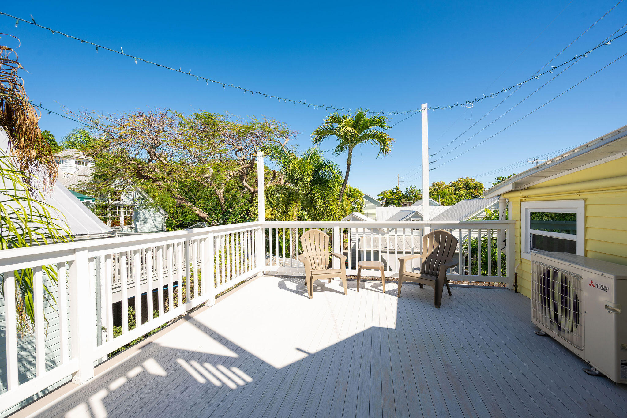 927 Thomas Street, Unit 4 Key West, FL 33040 - Photo 17 of 22 Exclusive Rooftop Deck
