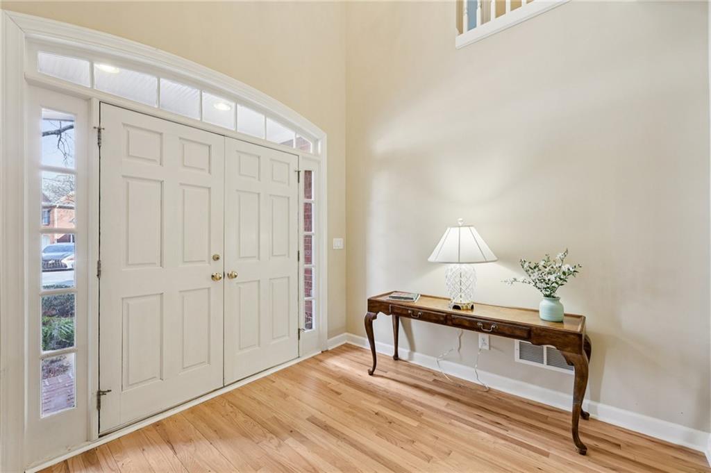 7790 Georgetown Chase Roswell, GA 30075 - Photo 8 of 50