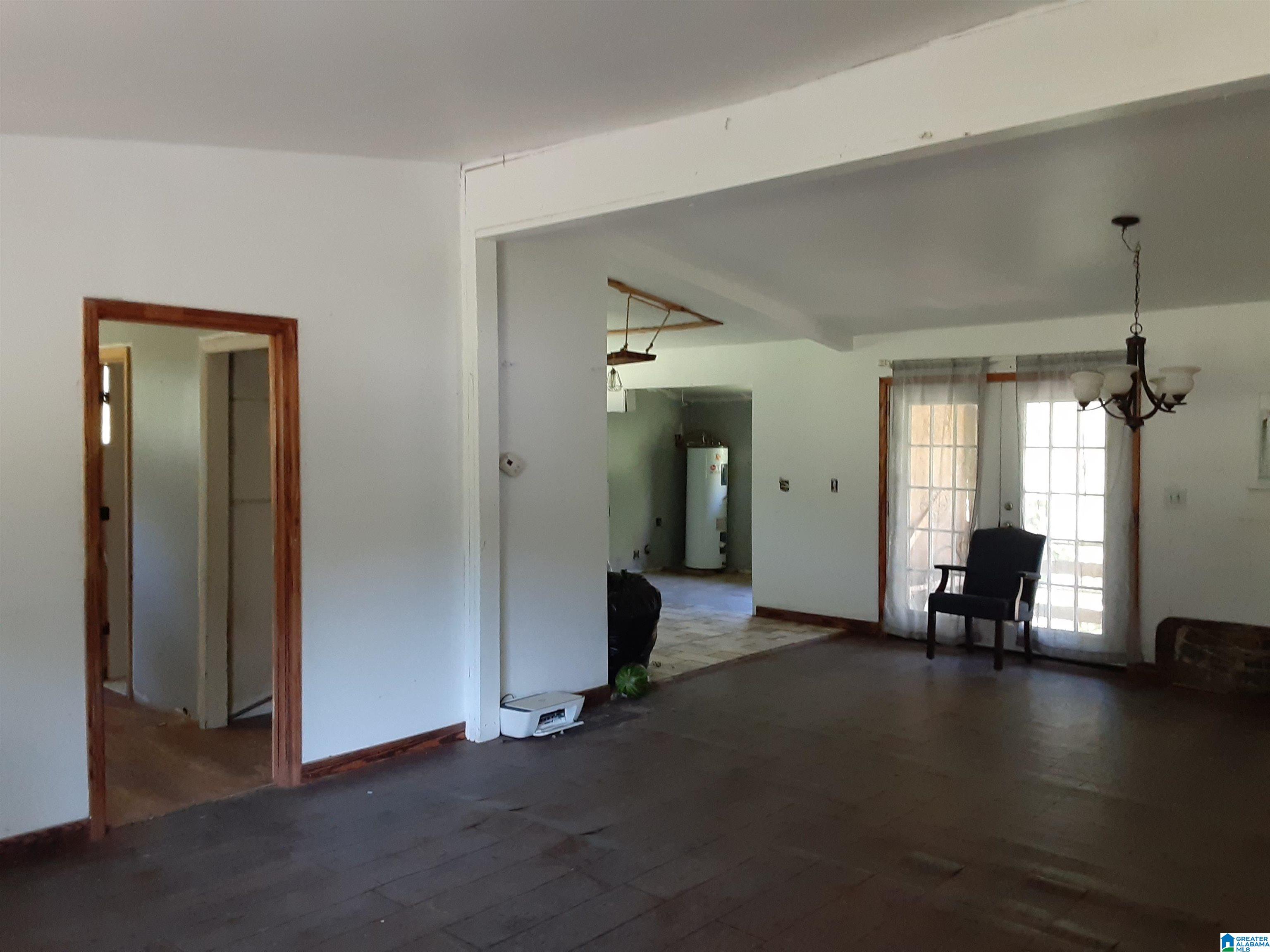 4060 Dean Road Pinson, AL 35126 - Photo 6 of 28