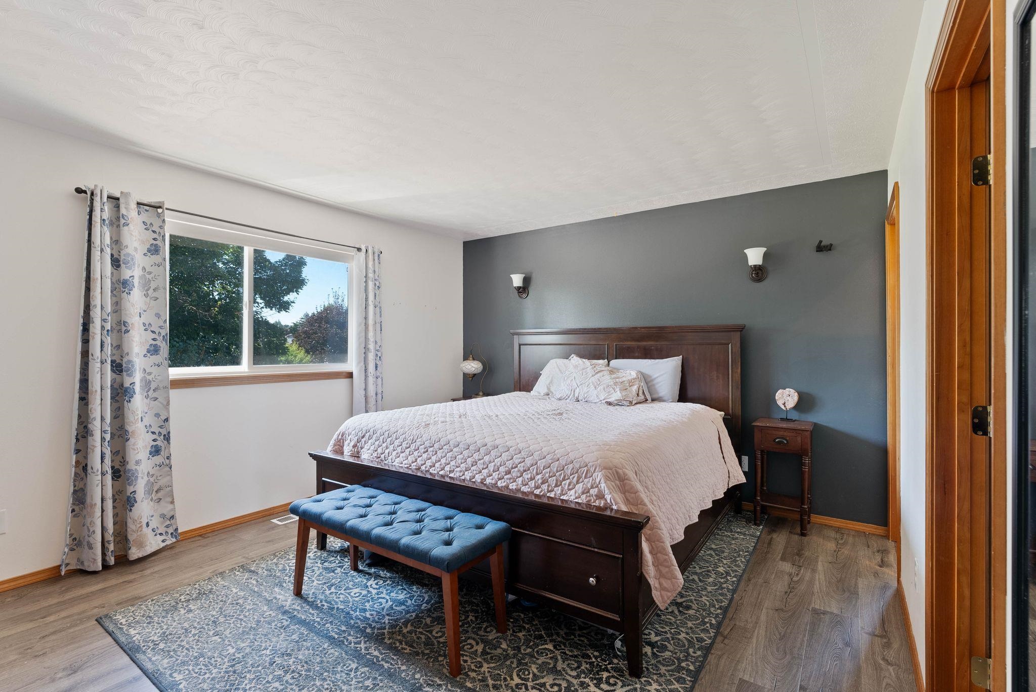 17813 North Lidgerwood Street Colbert, WA 99005 - Photo 19 of 41