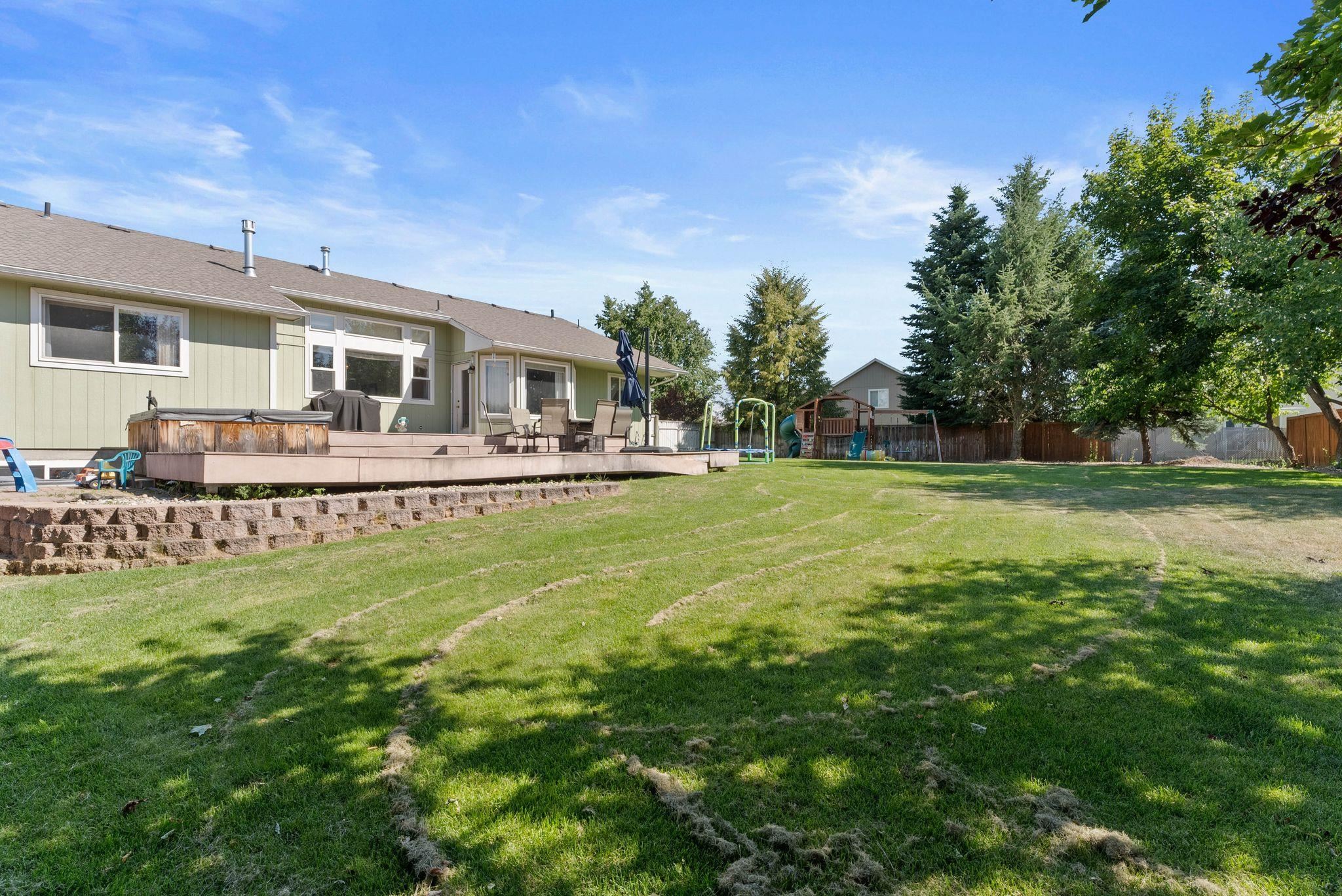 17813 North Lidgerwood Street Colbert, WA 99005 - Photo 37 of 41