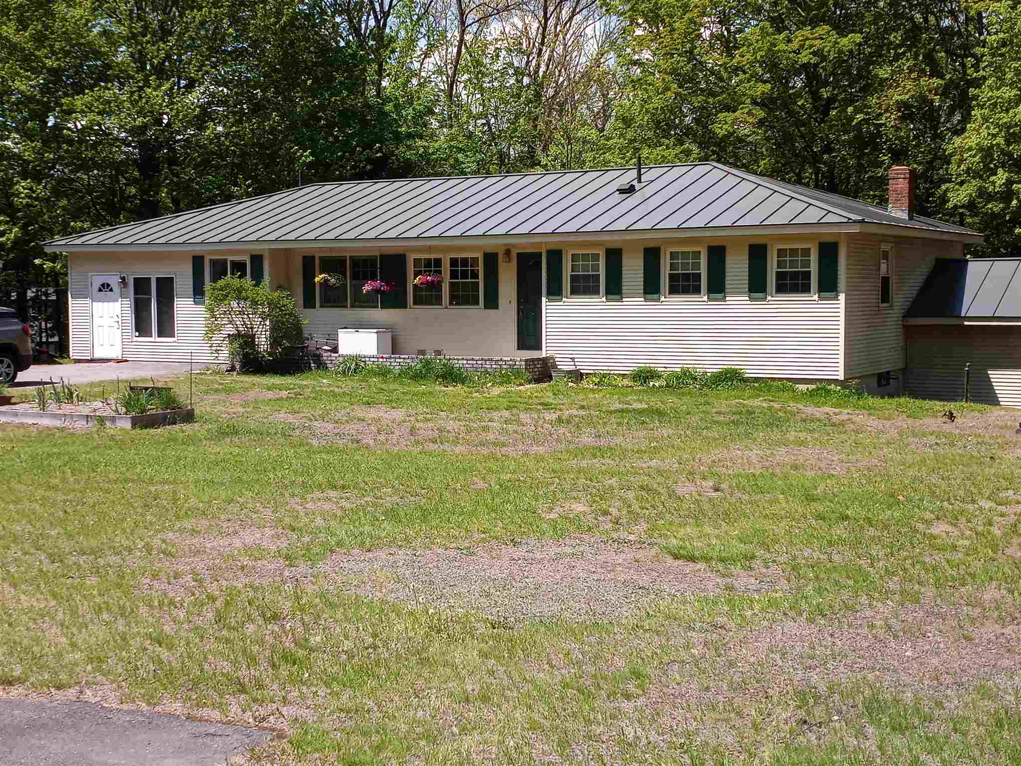 35 Stevens Road Charlestown, NH 03603 - Photo 2 of 40 Gallery Image 2