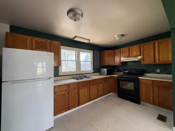 $105,000 | 4705 Old Plank Road North, New Harmony, IN 47631