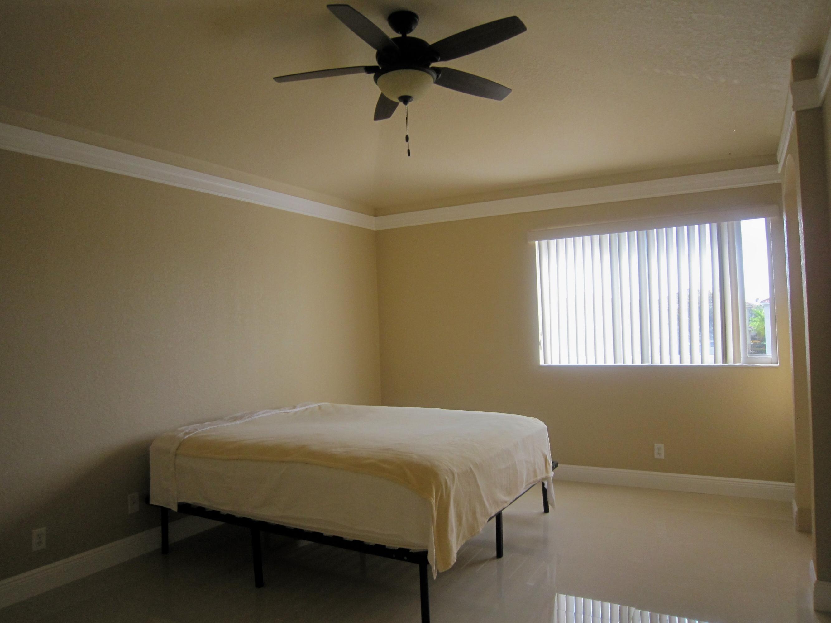 2164 Oakmont Drive Riviera Beach, FL 33404 - Photo 20 of 29 043