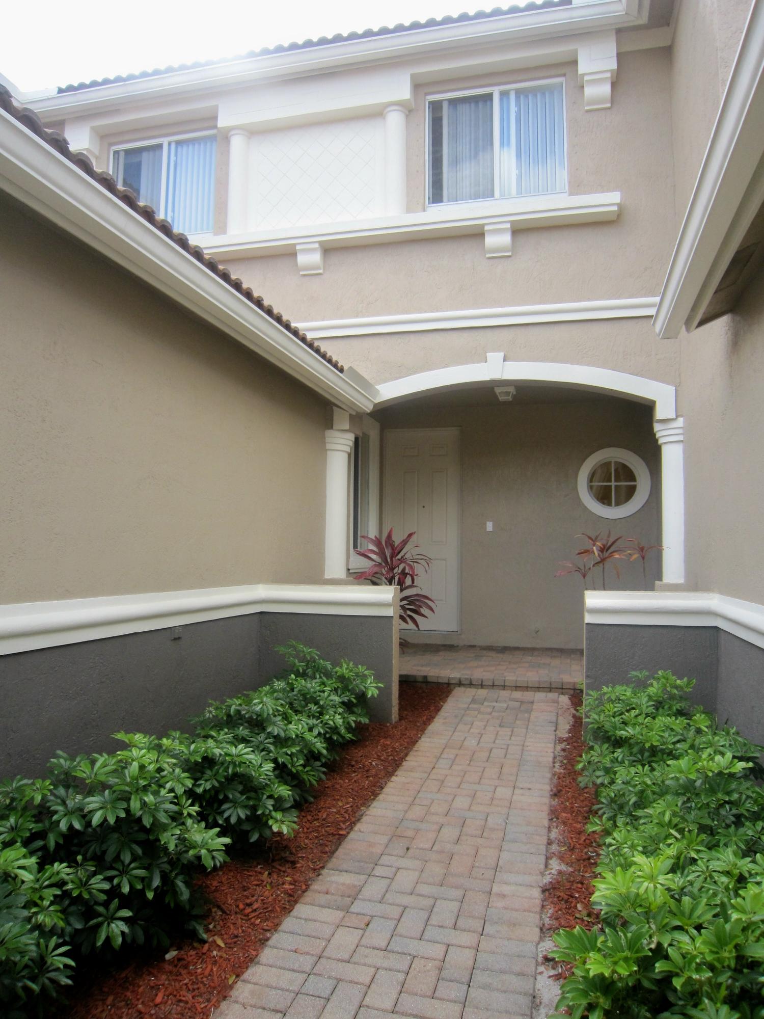 2164 Oakmont Drive Riviera Beach, FL 33404 - Photo 25 of 29 067
