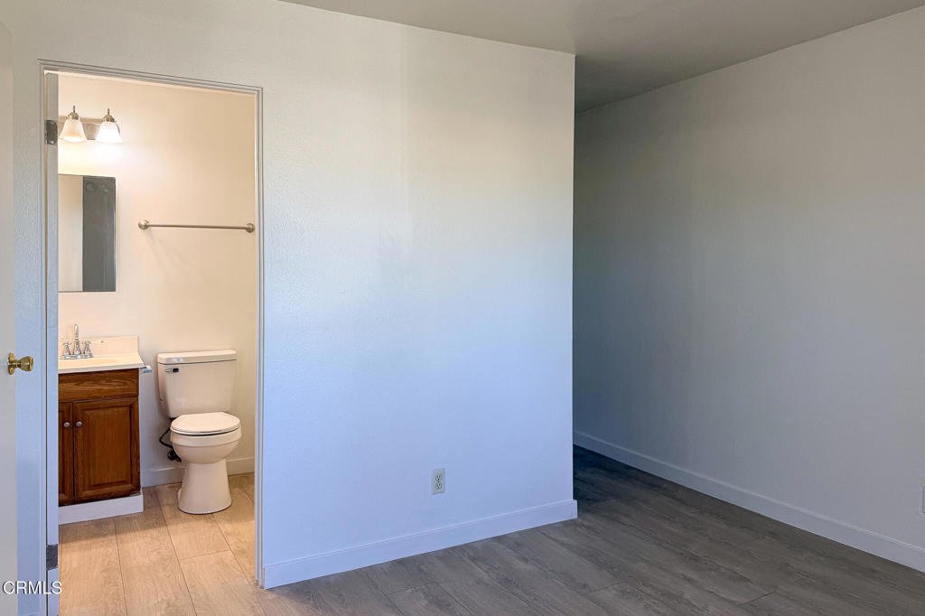 3901 Saviers Road, Unit 1 Oxnard, CA 93033 - Photo 11 of 15