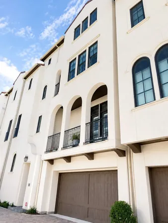 $8,500 | 1700 Sunset Boulevard, Unit C, Houston, TX 77005