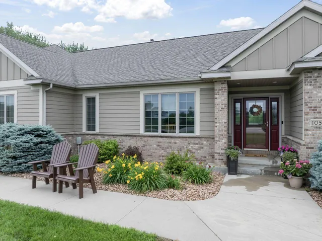 $979,900 | 1057 Ridge Crest Lane Northwest, Rochester, MN 55901