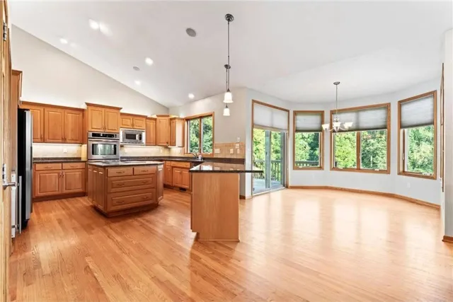 $979,900 | 1057 Ridge Crest Lane Northwest, Rochester, MN 55901