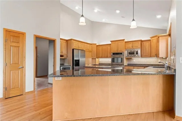 $979,900 | 1057 Ridge Crest Lane Northwest, Rochester, MN 55901