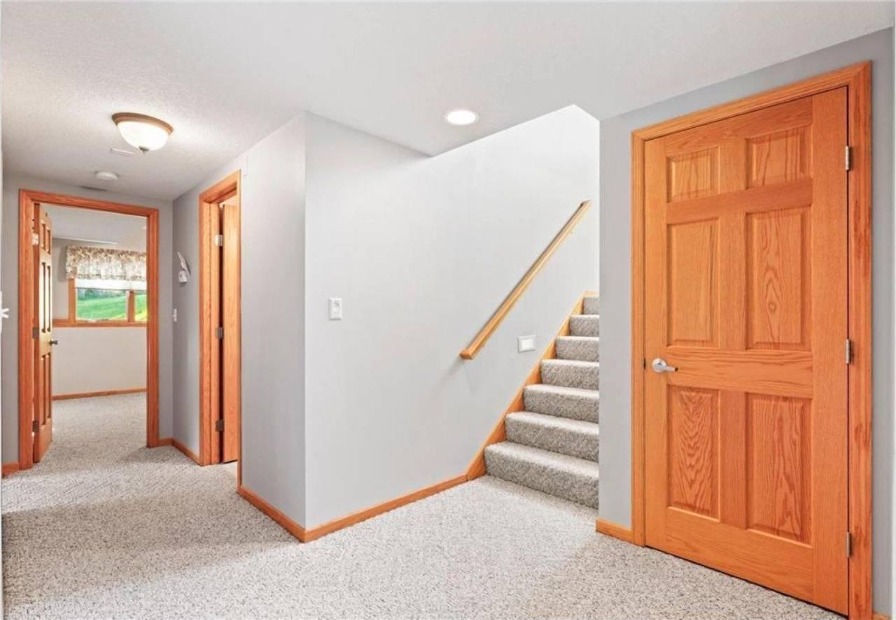 1057 Ridge Crest Lane Northwest Rochester, MN 55901 - Photo 43 of 105