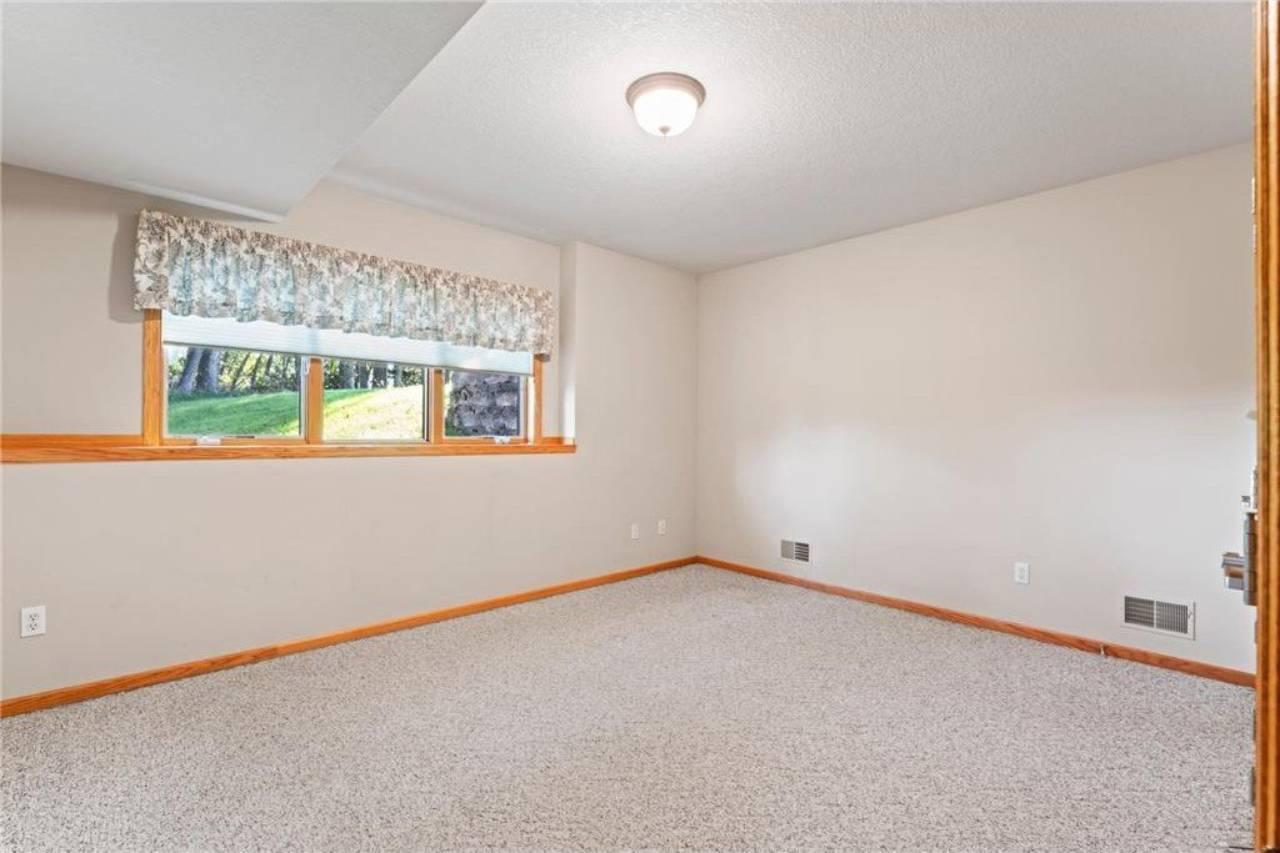 1057 Ridge Crest Lane Northwest Rochester, MN 55901 - Photo 49 of 105