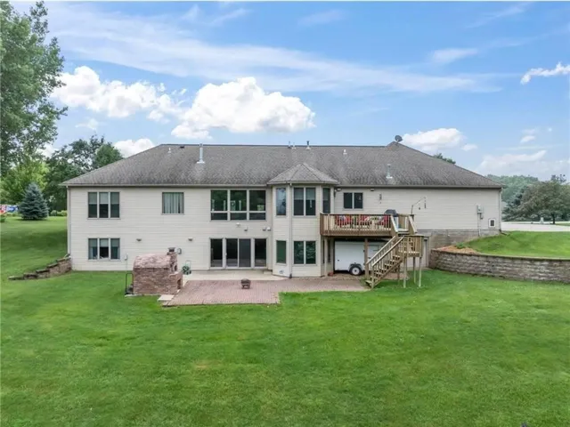 $979,900 | 1057 Ridge Crest Lane Northwest, Rochester, MN 55901