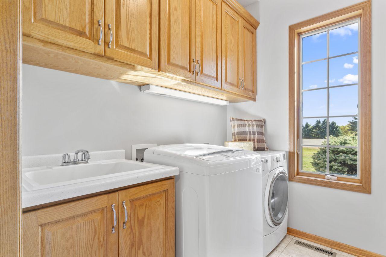 1057 Ridge Crest Lane Northwest Rochester, MN 55901 - Photo 74 of 105