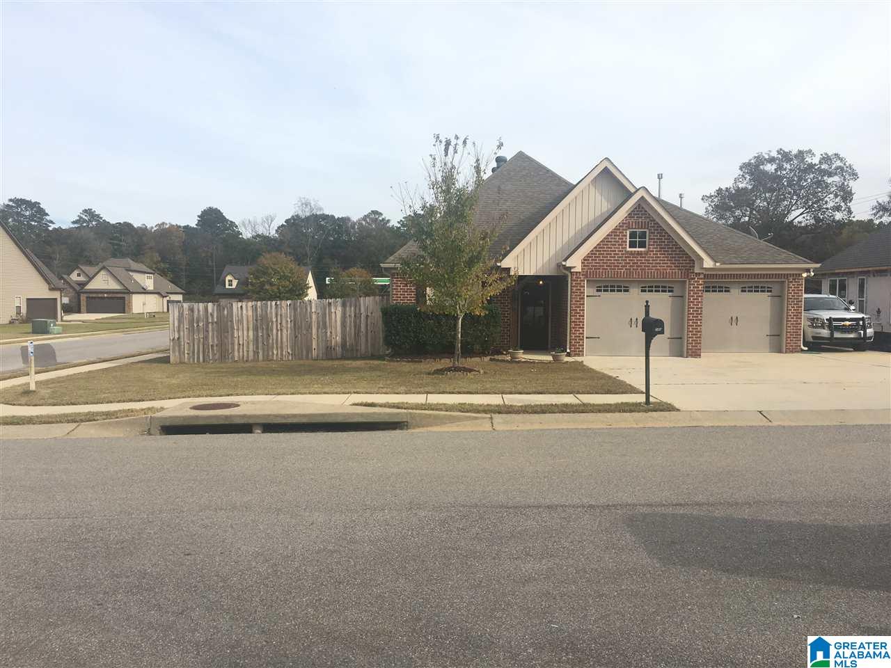 149 Falling Waters Lane Alabaster, AL 35114 - Photo 1 of 31