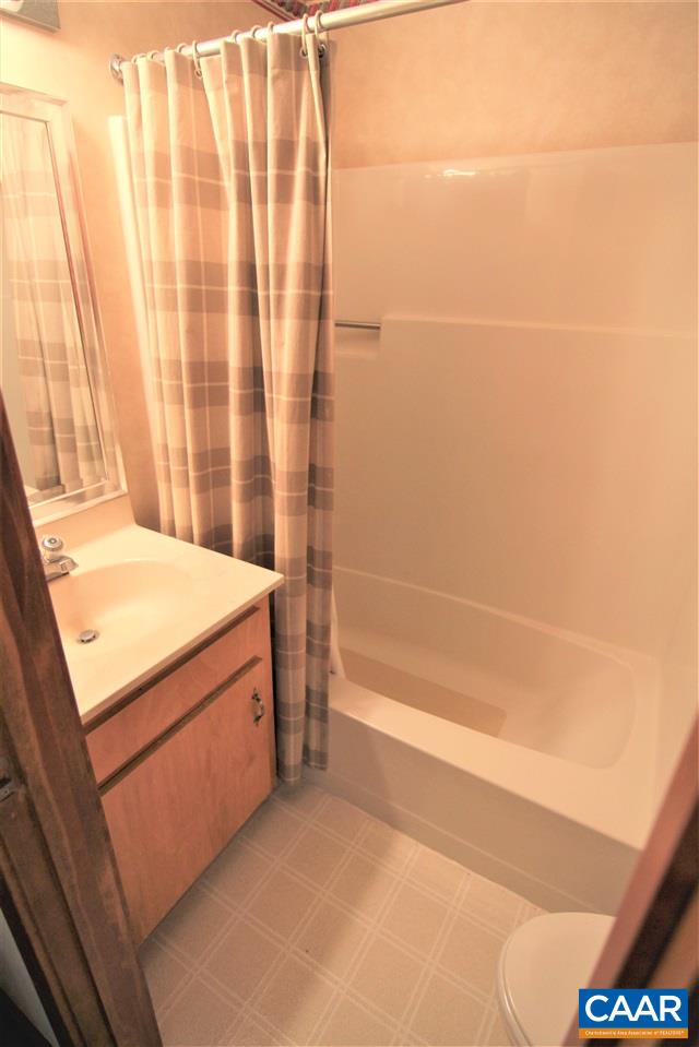 441 3 Ridges Roseland, VA 22967 - Photo 10 of 18 Gallery Image 10