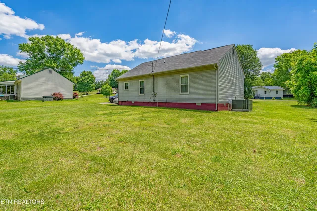 $220,000 | 159 Little Creek Lane, La Follette, TN 37766