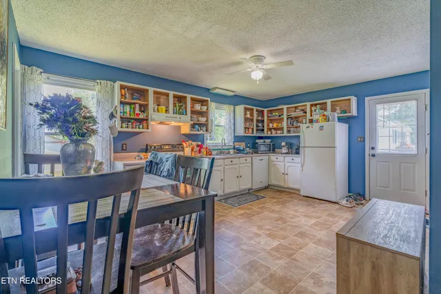 $220,000 | 159 Little Creek Lane, La Follette, TN 37766