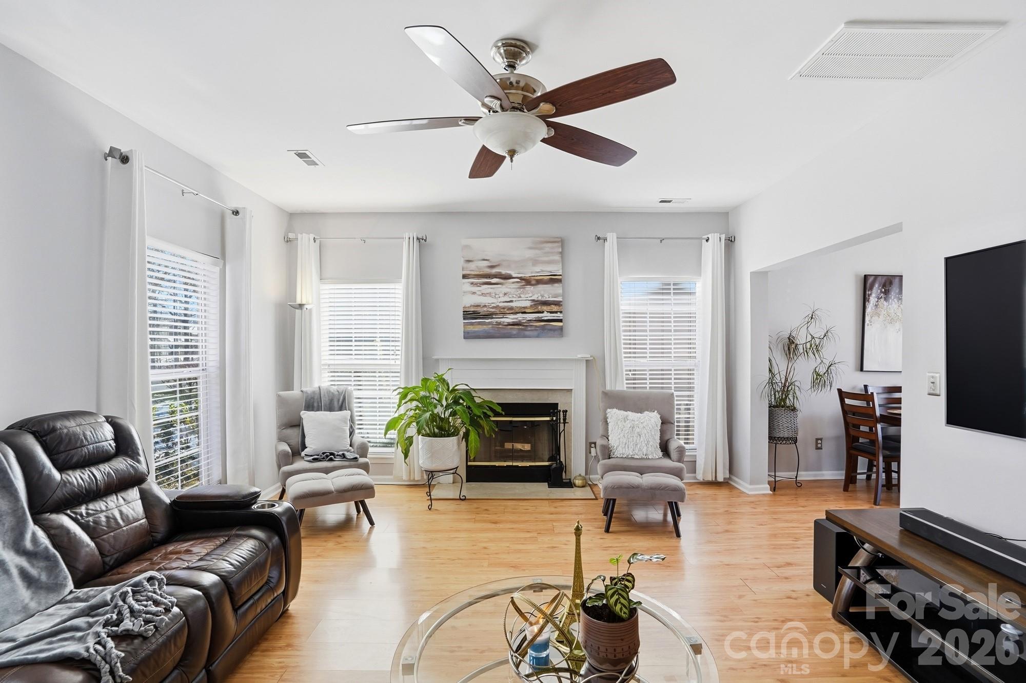 9230 Rotherham Lane Charlotte, NC 28216 - Photo 3 of 19