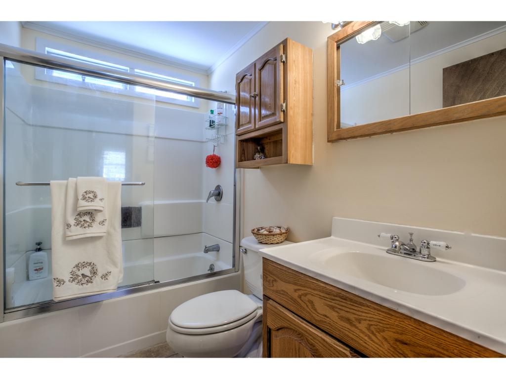 403 Main Street Fremont, NH 03044 - Photo 16 of 22 Gallery Image 16
