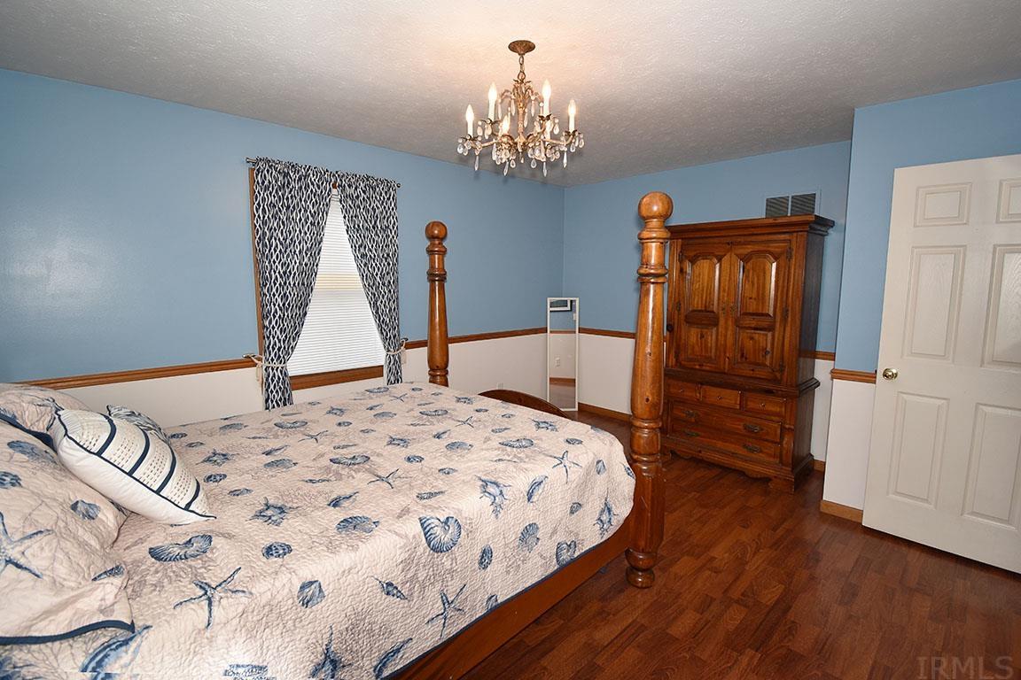 706 Spring Valley Drive Middlebury, IN 46540 - Photo 16 of 36 Gallery Image 16