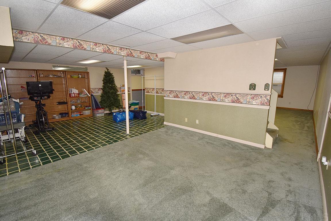 706 Spring Valley Drive Middlebury, IN 46540 - Photo 29 of 36 Gallery Image 29