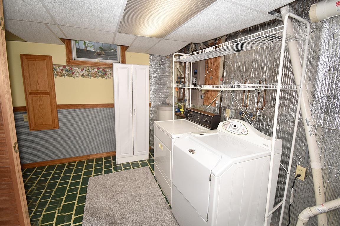 706 Spring Valley Drive Middlebury, IN 46540 - Photo 30 of 36 Gallery Image 30