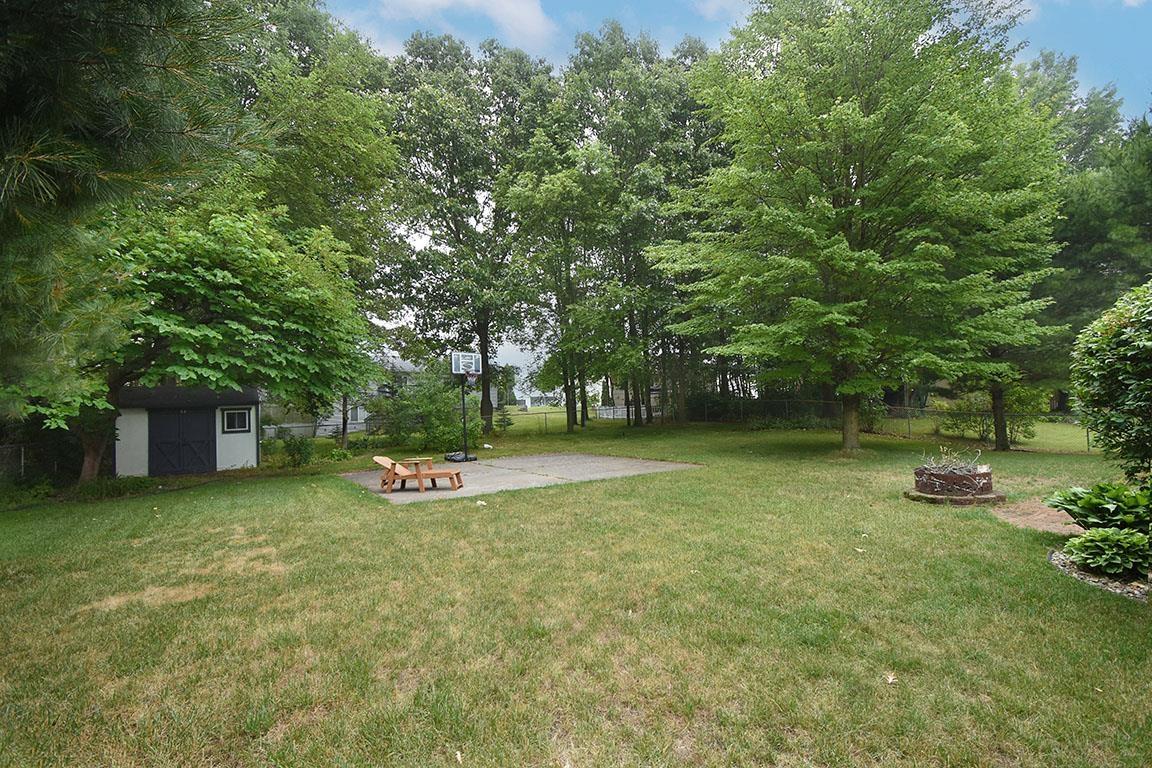 706 Spring Valley Drive Middlebury, IN 46540 - Photo 35 of 36 Gallery Image 35