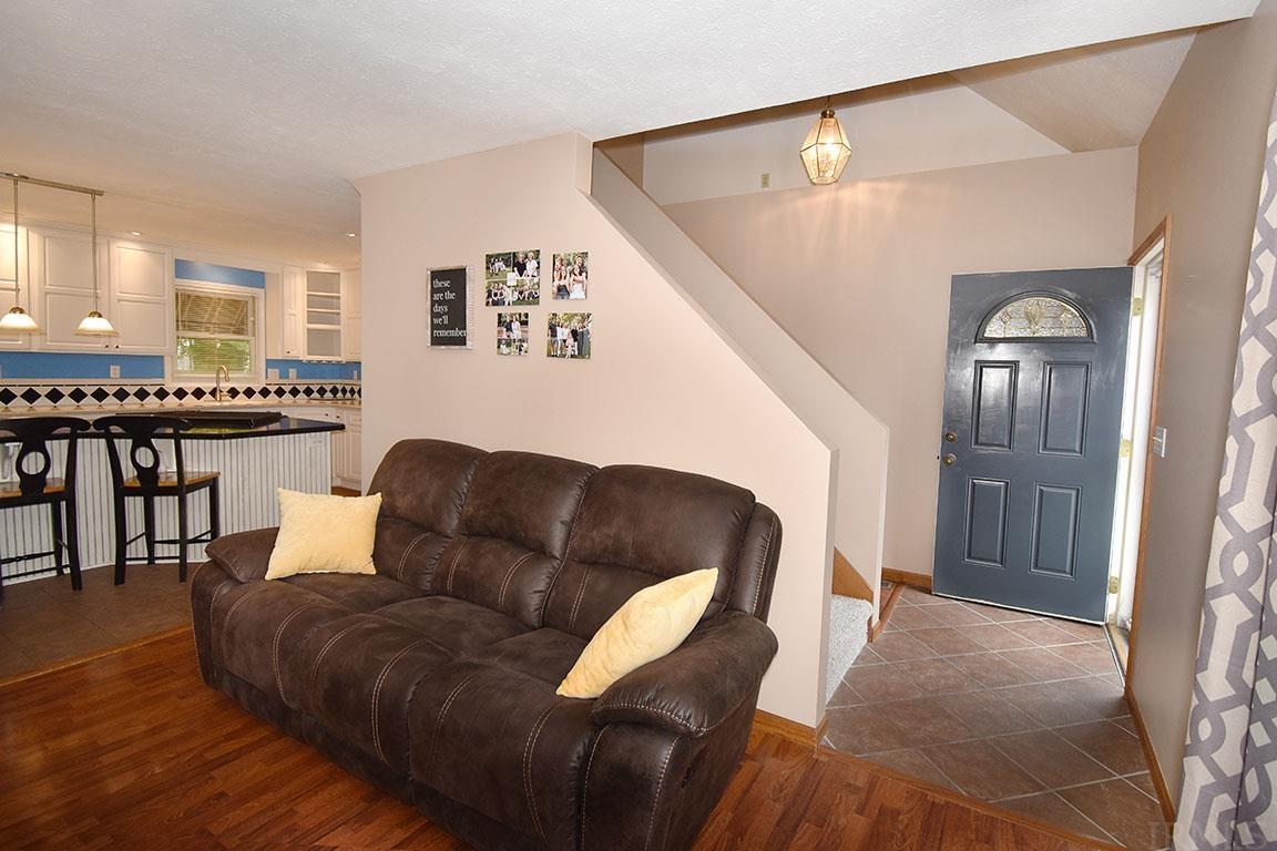 706 Spring Valley Drive Middlebury, IN 46540 - Photo 5 of 36 Gallery Image 5