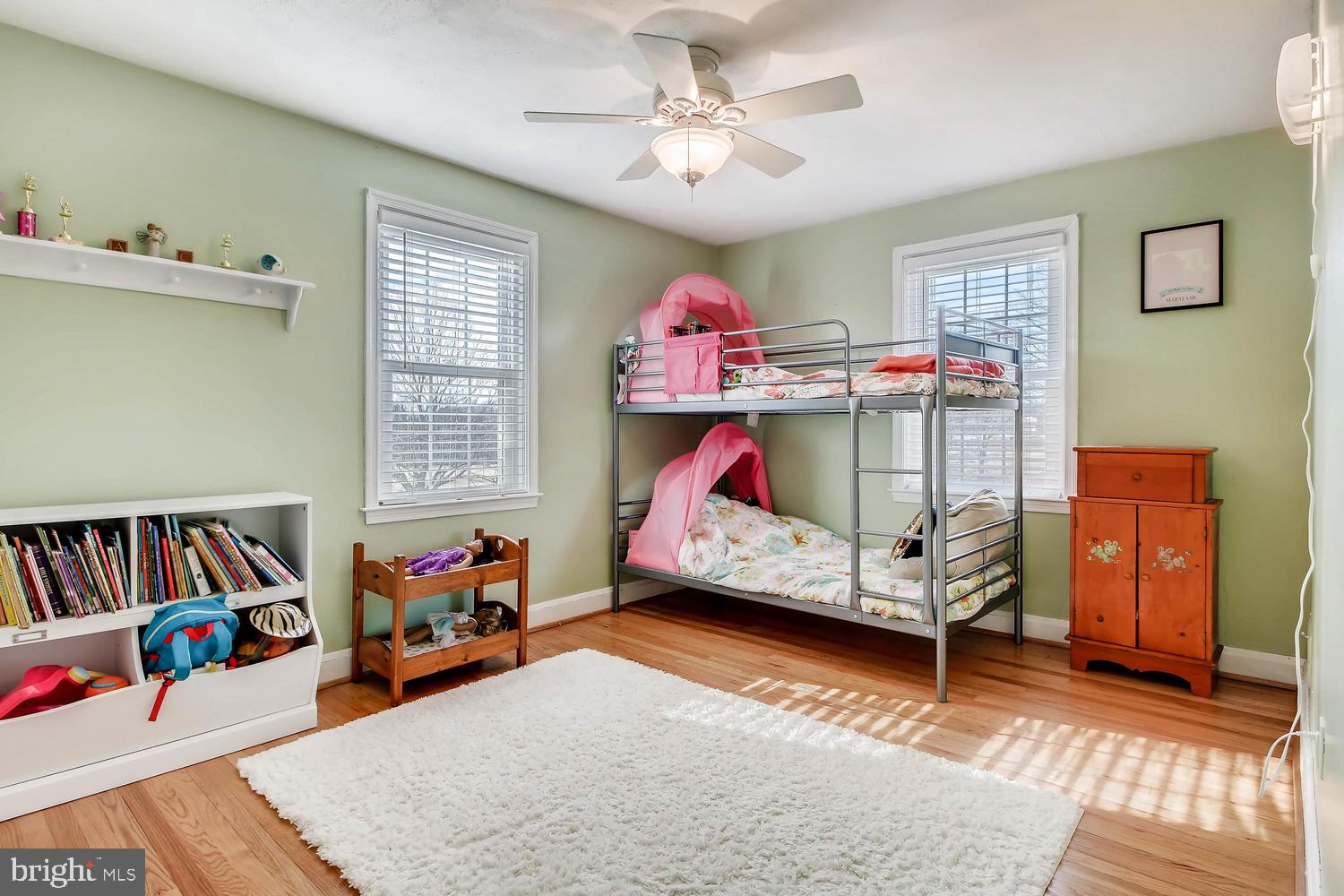 8100 Pleasant Plains Road Baltimore, MD 21286 - Photo 22 of 32 Large second bedroom