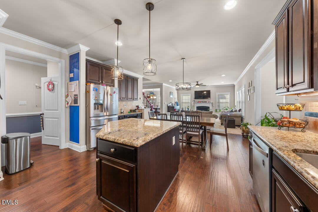 2811 Reynolda Circle Durham, NC 27712 - Photo 21 of 65