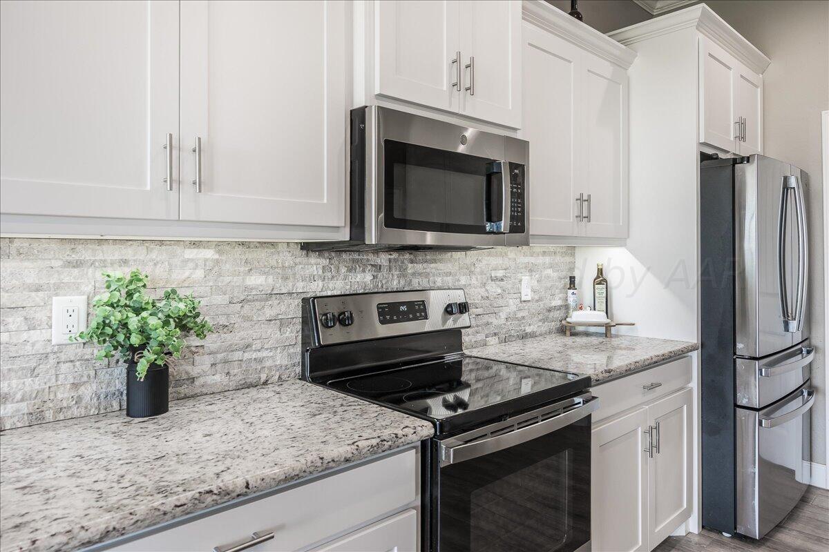 10075 Ten Pt Road Canyon, TX 79015 - Photo 10 of 28 11-Kitchen 2