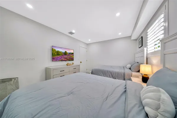 $11,500 | 129 Nautilus Drive, Islamorada, FL 33036