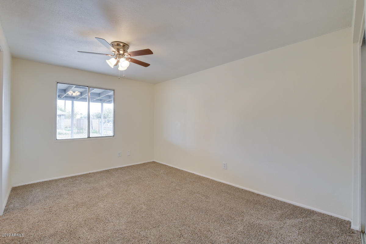 7102 West Granada Road Phoenix, AZ 85035 - Photo 13 of 32 7102-West-Granada-Road-22