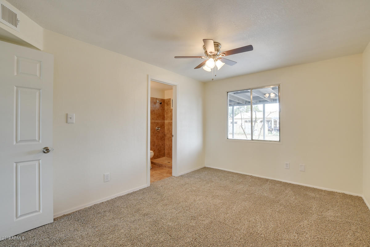 7102 West Granada Road Phoenix, AZ 85035 - Photo 15 of 32 7102-West-Granada-Road-24
