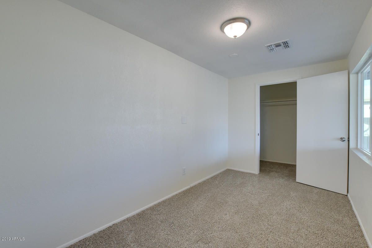 7102 West Granada Road Phoenix, AZ 85035 - Photo 24 of 32 7102-West-Granada-Road-33