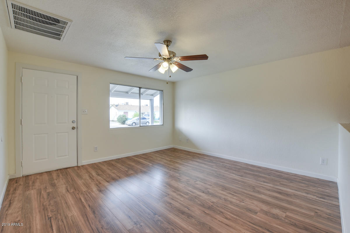 7102 West Granada Road Phoenix, AZ 85035 - Photo 6 of 32 7102-West-Granada-Road-15
