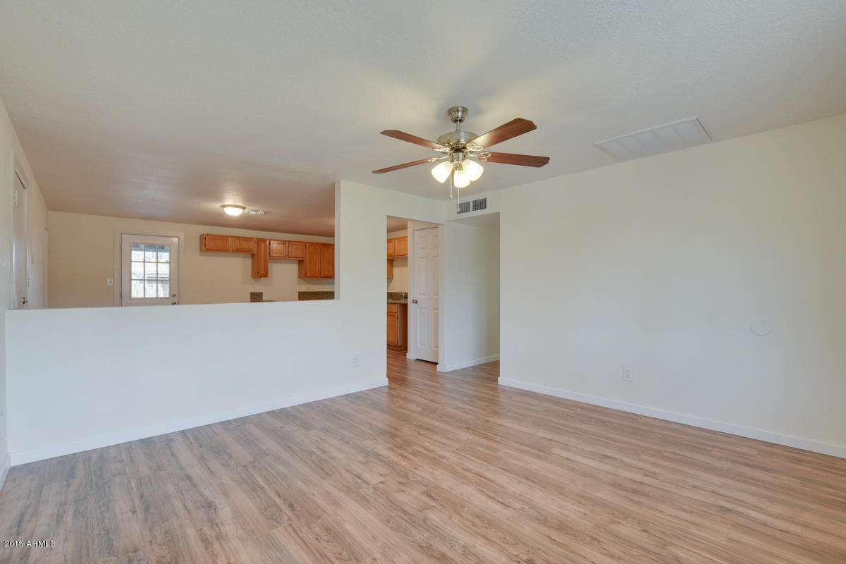 7102 West Granada Road Phoenix, AZ 85035 - Photo 7 of 32 7102-West-Granada-Road-16
